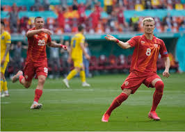 Dù sở hữu lối chơi đơn giản nhưng việc tận dụng tốt những cơ hội khi tấn công cũng giúp bắc macedonia có. 02x 8htg7jfwam