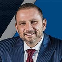 Darren Roman's Instagram, Twitter & Facebook