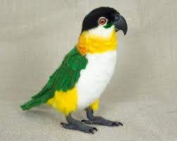 Yellow Bird With Spiky Hair Zur Bestellung Nadel Gefilzt Caique Papagei Custom Nadel Etsy Felt Animals Needle Felted Animals Needle Felting