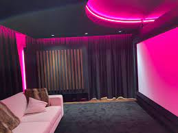 Gefällt 4.396 mal · 155 personen sprechen darüber · 19 waren hier. Individual Heimkino Hier Mal Die Hollywood Zuhause Facebook