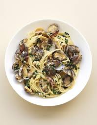 Meilleures Recettes De Spaghettis Elle A Table Spaghetti Recette Recettes De Cuisine Palourdes