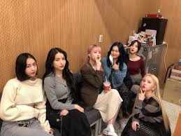 190122 gfriend sbs the show . 201119 Gfriend Twitter Update Sbs Power Fm Cultwo Show Imgur