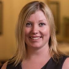 Lynette Odonnell's Instagram, Twitter & Facebook