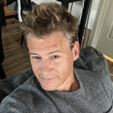 Kevin Thornley's Instagram, Twitter & Facebook