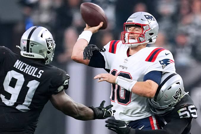 Patriots vs. Raiders final score: New England loses 30-24 on last play of the game | Pats Pulpit
