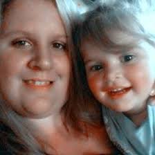 Amanda Steigerwalt's Instagram, Twitter & Facebook