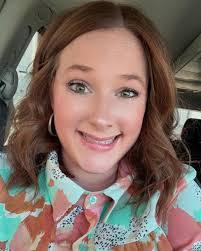 Amanda Haworth's Instagram, Twitter & Facebook