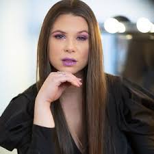 Violeta Perez (@violetaperezofficial)