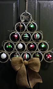 Christmas Door Wreaths On Pinterest Nor Fresh Christmas Wreaths Wholesale Ireland Christmas Tree Shop Dishes Christmas Crafts Christmas Diy Christmas Wreaths
