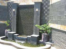 Anda dapat memilih desain taman minimalis depan rumah di lahan sempit dari sejumlah jenis dan varietas yang tersedia di taman rumah minimalis dengan kolam ikan kecil furniture dekorasi di pasar. Desain Kolam Ikan Untuk Lahan Sempit Masa Kini Youtube