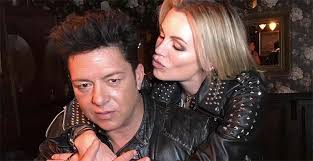 Éric Lapointe et Caroline Néron annoncent une grande nouvelle