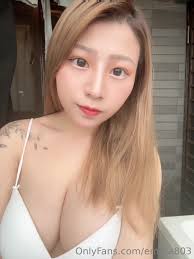 OnlyFans] Emma艾瑪說了算(@emma803) – 到2023 0804 [103P56V-1.1G] (35) | Xasiat