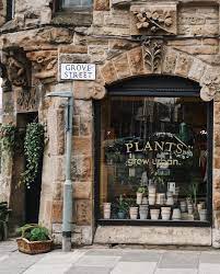 Grow Urban Edinburgh Exploringedinburgh Edinburgh How S So Many Historic Shopfronts Like Growurban Who Else Wants A Pl Edinburgh Instagram Cozy Coffee Shop