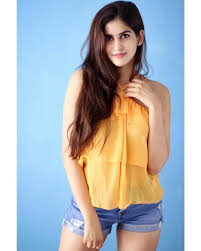 Pin By Celebrities Fashion Style On Sakshi Malik Pictures Indian Bollywood Actress Model Girl