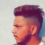 Vicki Bale's Instagram, Twitter & Facebook