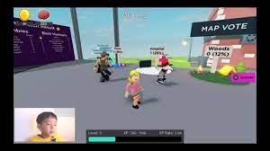 I Tried Playing Roblox For The First Time Play Roblox Roblox Roblox Gameplay