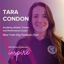 Kelly Robichaud's Instagram, Twitter & Facebook