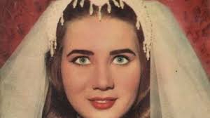 تواجد في العزاء كل من سمير صبري، محمد عبد القدوس، نبيلة عبيد. Ø²Ø¨ÙŠØ¯Ø© Ø«Ø±ÙˆØª Ù‚Ø·Ø© Ø§Ù„Ø³ÙŠÙ†Ù…Ø§ Ø§Ù„ØªÙŠ Ø£ÙˆØµØª Ø¨Ø¯ÙÙ†Ù‡Ø§ Ù…Ø¹ Ø§Ù„Ø¹Ù†Ø¯Ù„ÙŠØ¨
