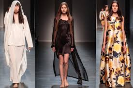 Nulla manca per rendere interessante la moda estate 2019. Sartorial Monk Primavera Estate 2019 Sfilata Meditativa Ed Essenziale