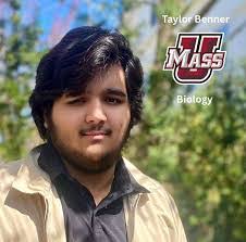 Sydney Dalton's Instagram, Twitter & Facebook