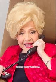 Sandra Lees Christmas Tree