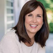 Huntington Hamlet Agents, 17 Compass Real Estate Agents