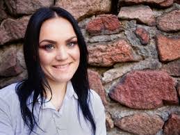 Mary Cavalieri's Instagram, Twitter & Facebook