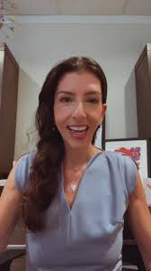 Dr. Aimee Eyvazzadeh