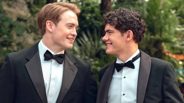 Heartstopper Forever' Ending Explained: How Nick and Charlie's Love Story  Finally Comes Full Circle