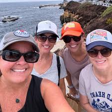 A couple of days, a few awesome friends, and a beautiful spot… made for a  great time in La Jolla! Grateful for quality time spent with these ladies  and that our friendship