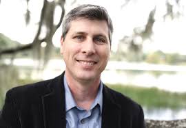 Alan Hood's Instagram, Twitter & Facebook