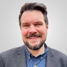 Tall riders experience with xp4 ebike?