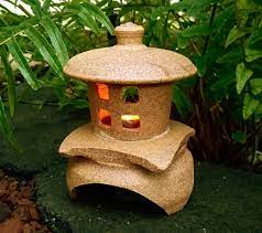 Japanese Ceramic Lantern Yukimisnow Viewing Hand Crafted Etsy Ceramic Lantern Japanese Ceramics Japanese Garden Lanterns