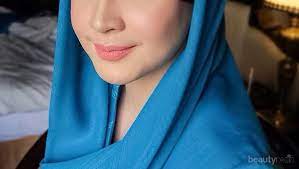 Kompas.com/revi c rantung arumi bachsin dalam acara rumpi. Tetap Cantik Dengan Gaya Hijab Ala Ibu Pejabat Ini Penampilan Arumi Bachsin Sekarang