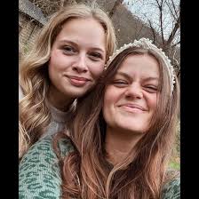 ArieleAtor (@arieleator) • Instagram photos and videos