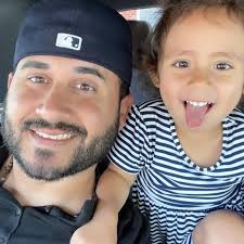 NAVIDAD en PLAZA PUBLICA de CIDRA con el tema "El Tamborilero" Feliz  Navidad a Todos, mucha Paz y un Prospero Año 2016 a sus Familias ! //  Compártelo con Orgullo y Únete