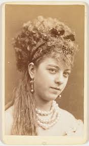 🔎 artist:"Photographer: Jeremiah Gurney"