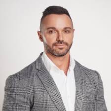 Such a treat to hear Aaron Ross update us