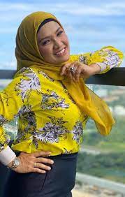 Zarina zainuddin is an actress, known for bintang malam (1991), jwanita (2015) and ular (2013). Pernah Aku Mengadu Padanya Suamiku Tak Balik Rumah Berita Kopak Media