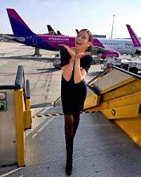 L'hub più importante si trova presso l'aeroporto di budapest, dove è infine, ecco l'indirizzo di posta elettronica: Wizz Air Beautiful Daniiteeee Every Day Is In A Pinky Facebook