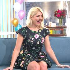 This is the only official facebook page for holly willoughby and is managed by her official. Phillip Schofield Surprises Holly Willoughby For 40th Birthday