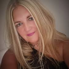 The Welsh backline just got a whole lot quicker 👀🏴󠁧󠁢󠁷󠁬󠁳󠁿 Welcome  home @lrzammit 🏉 #louisreeszammit #NFL #WelshRugby