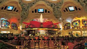 With modern decor, streamlined design details, and plenty of space to spread out, the deluxe king rooms at sunset station las vegas are both inviting and affordable. Sunset Station Hotel Casino Lasvegashowto Com