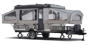 8 Best Pop Up Campers With Bathrooms November 2020 Update Crow Survival Best Pop Up Campers Hybrid Travel Trailers Travel Trailer Manufacturers