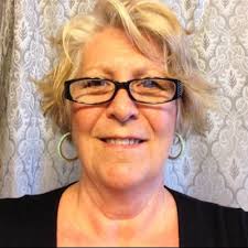 Thought I'd share this beautiful inspirational pic today, and plug a couple  of Case Papers best products as well😎.