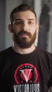 Sam Kern's Instagram, Twitter & Facebook