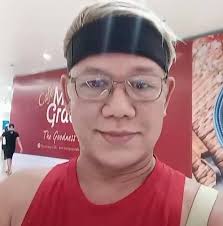 Senator Rodante Marcoleta, in his privilege speech, called for the  dismissal of the impeachment complaint against Vice President Sara Duterte,  likening it to undercooked rice prepared by the House of Representatives.  #RodanteMarcoleta #