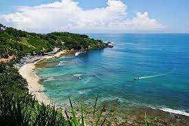 Pantai menganti kebumen ini masuk dalam kategori pantai terindah di jawa tengah. Pantai Menganti Kebumen 10 Lokasi Wisata Rute Dan Tiket