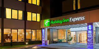Now $88 (was $̶1̶0̶7̶) on tripadvisor: Airport Hotel Holiday Inn Express Hotel Lissabon Airport