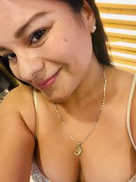 Cinthia Idrogo Oficial